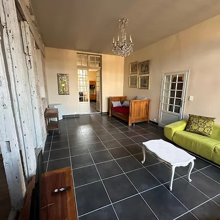 Les 3 Terrasses Apartment